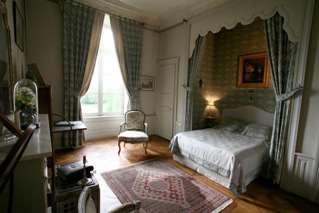Chateau De Beaujeu Sens-Beaujeu Szoba fotó