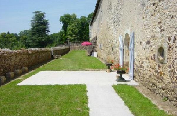Chateau De Beaujeu Sens-Beaujeu Kültér fotó