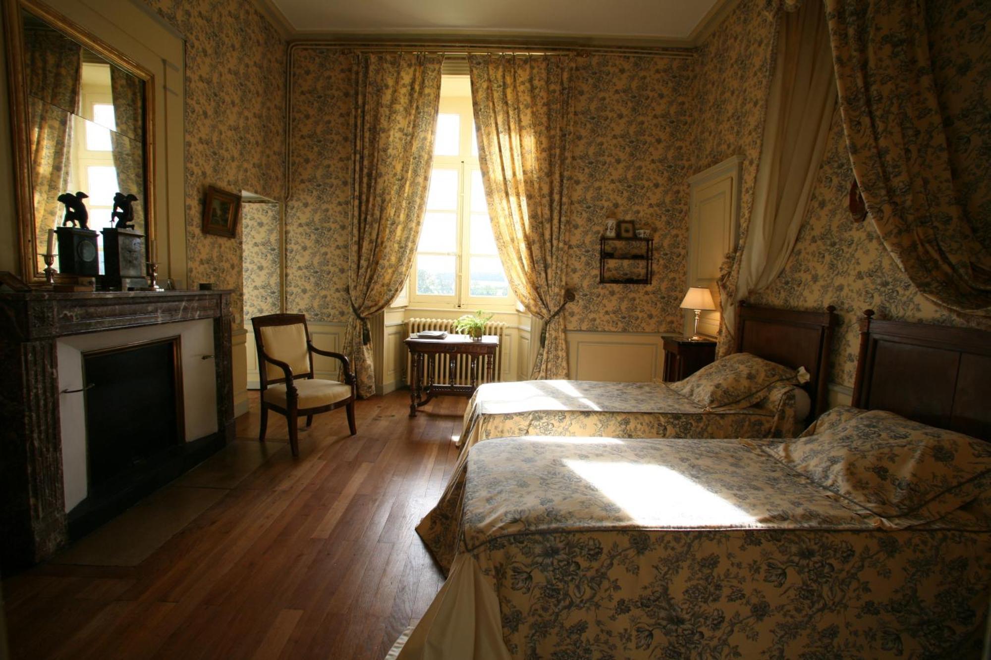 Chateau De Beaujeu Sens-Beaujeu Kültér fotó